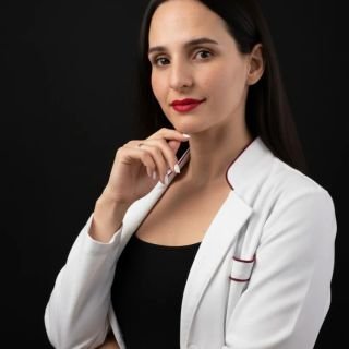 Dra. Gessika Karen