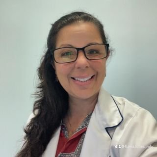 Dra. Flávia Funes Imbrosi