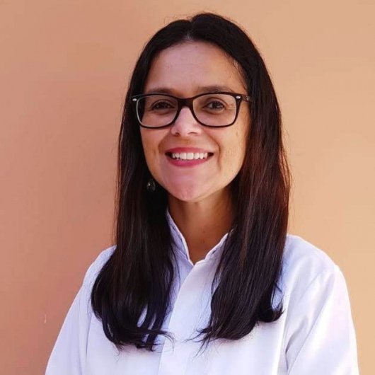 Dra. Flavia Otaviano Fortes
