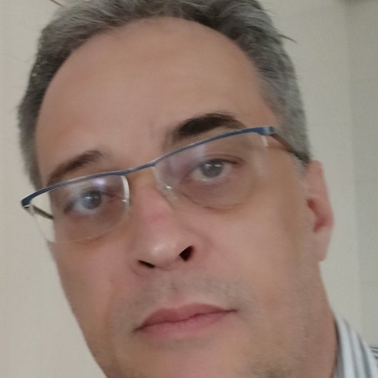 Dr. José Ricardo De Paula