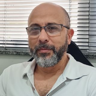 Dr. Daniel da Rocha Silva