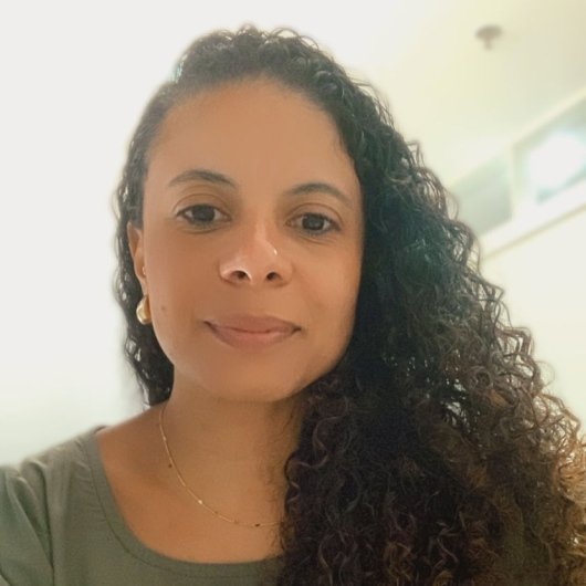 Dra. Sheila Moura
