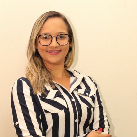 Thaís Almeida Santana Rezende