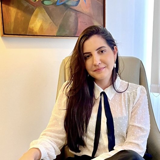 Dra. Thais Verztman