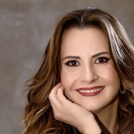 Dra. Lais Alves Freitas
