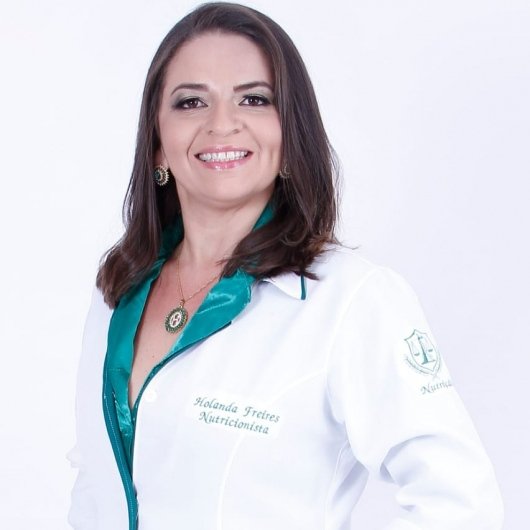 Dra. Holanda Freires