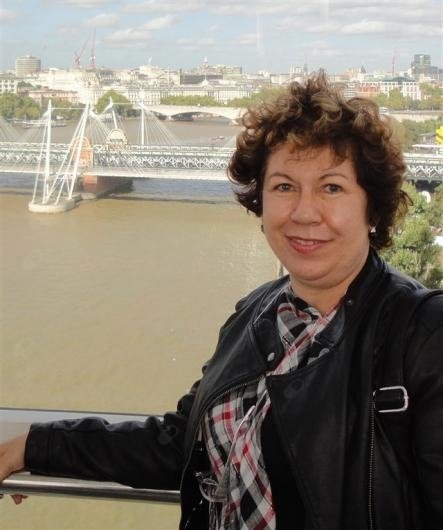 Regina Tavares