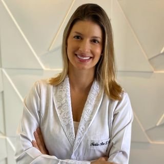 Dra. Natália Alves Lima Mendes Assis