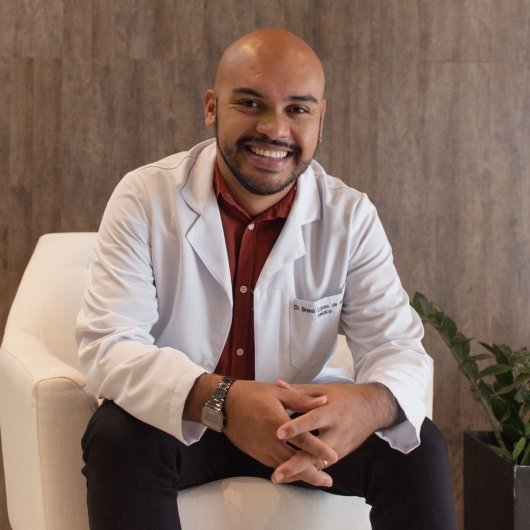 Dr. Breno Lopes de Almeida