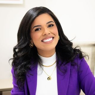 Dra. Karla Oliveira Couto