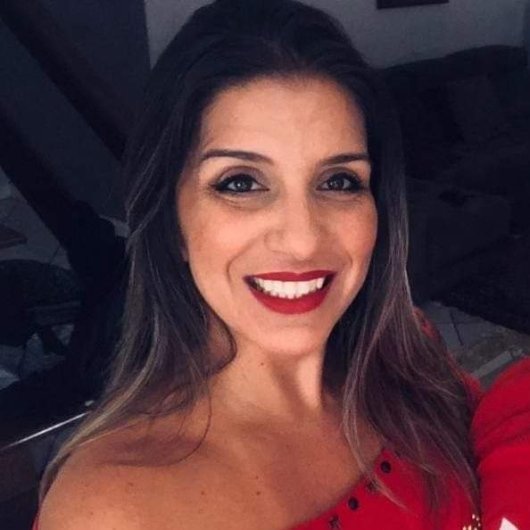 Dra. Larissa Guedes