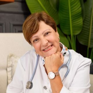 Dra. Roberta Marques Greghi Hernandez