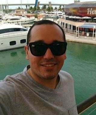 Dr. Leonardo Mendonça