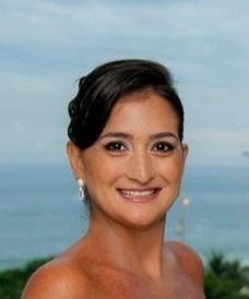 Dra. Flavia Vieira de Caiado Castro