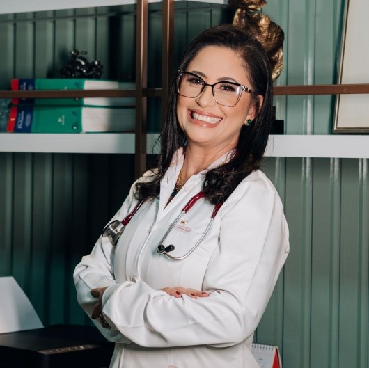 Dra. Léia Dantas Guimarães