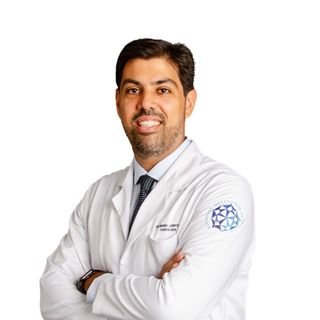 Dr. Andres Larrovere