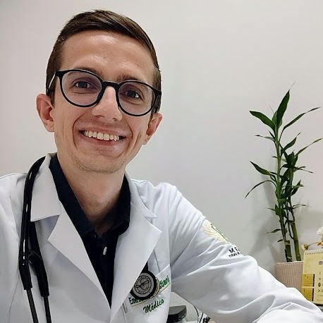 Dr. Emerson Bastiani