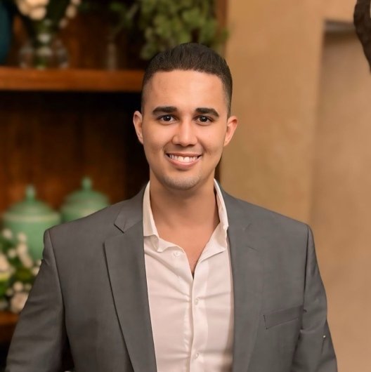 Dr. Breno Rodrigues Rosa de Carvalho