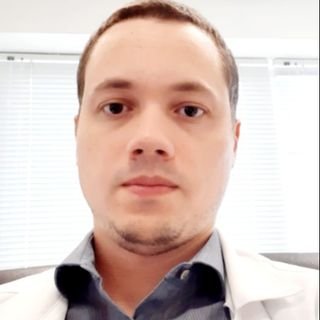 Dr. Pedro Saab Mota