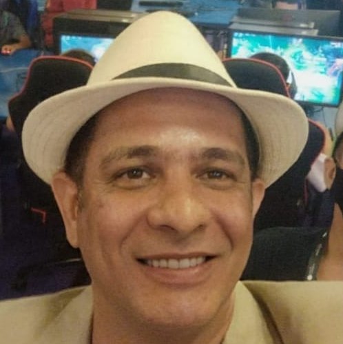 Prof. Tiago Simonini