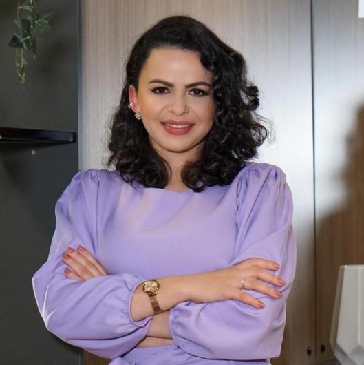 Dra. Andréa Rodrigues