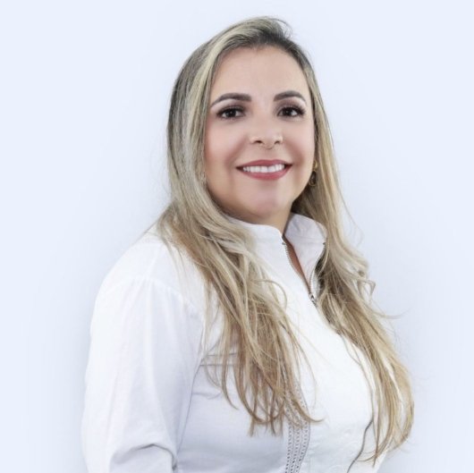 Dra. Jannyclea Marques de Araujo
