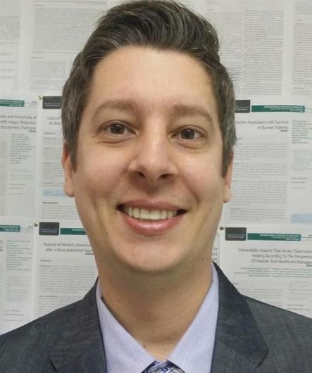 Dr. Flavio Geraldes Alves