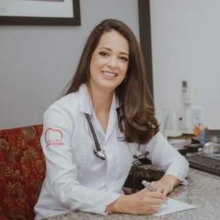 Dra. Renata Pibernat de Moraes