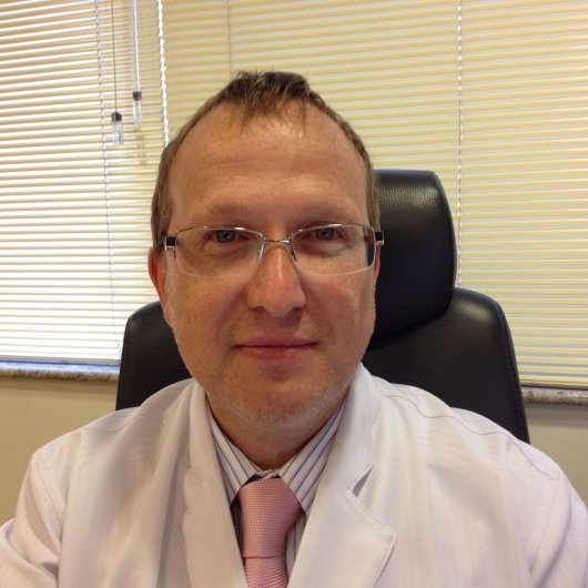 Dr. Arnaldo Szajubok