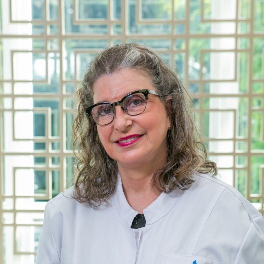 Dra. Carmem Helena Snel Wehmuth