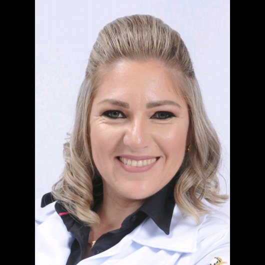 Dra. Renata de Oliveira Teles