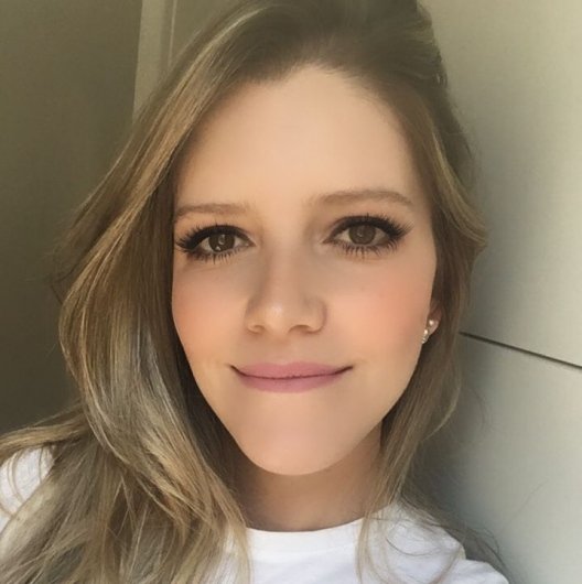 Dra. Ana Caroline Caroline Azevedo Silva