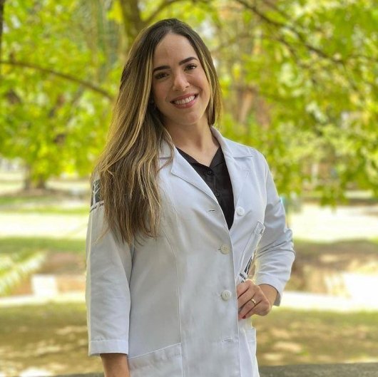 Dra. Vitória Lorena Santos Batista
