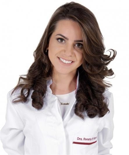 Dra. Renata Paula Ramos