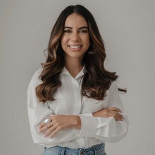 Dra. Rhayffa C. Costa