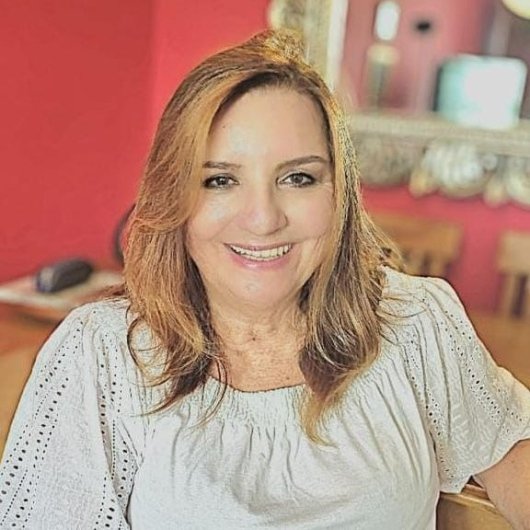 Maria da Graça Azenha Bautzer Santos
