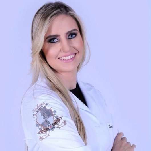 Dra. Natália Maria Valenzi Amorim