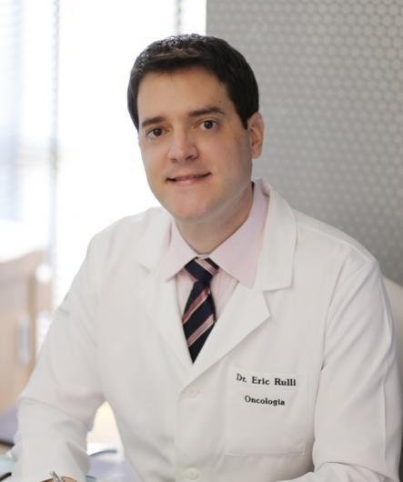 Dr. Eric Rulli Meneses