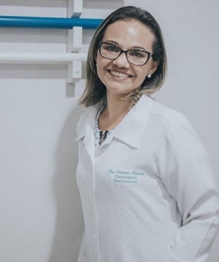 Dra. Delvania Silva Nogueira de Sousa