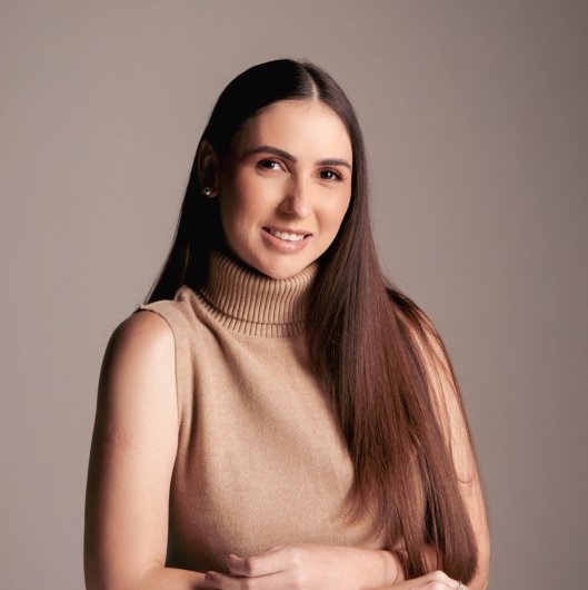 Dra. Marcela Vieira