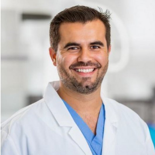 Dr. Rodrigo Amaral