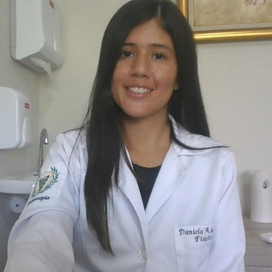 Dra. Daniela Gomes
