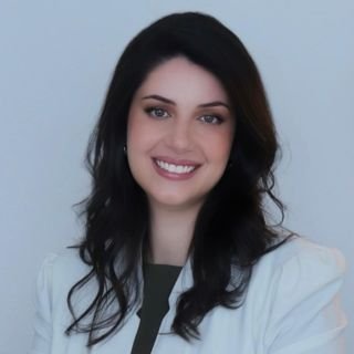 Dra. Andressa Samistraro