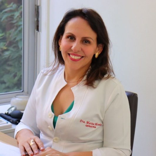 Dra. Marina Moreira Lopes