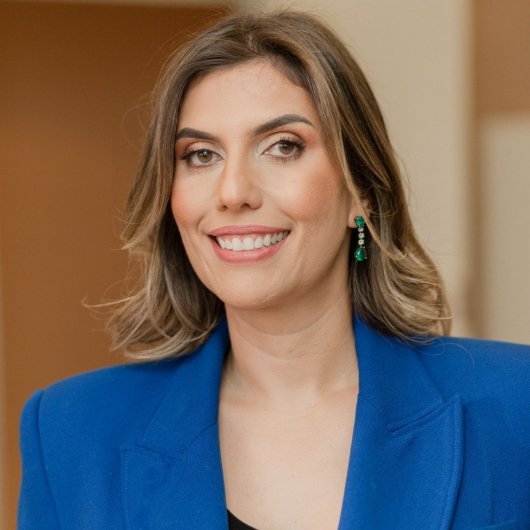 Dra. Carla Kinsch