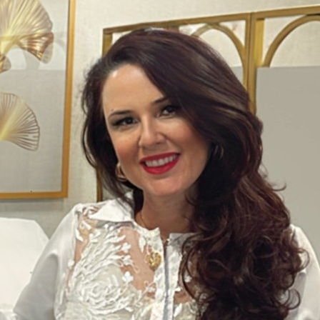 Dra. Marilia Oliveira Ribeiro