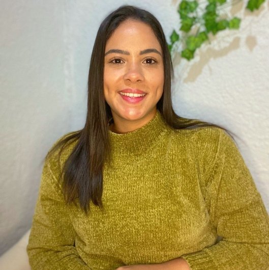 Amanda Das Neves