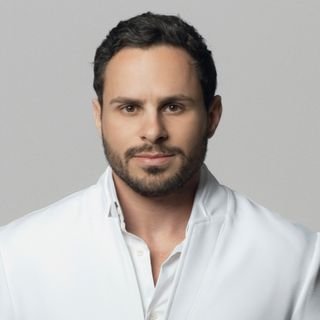 Dr. Bruno Rocha Velozo