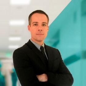 Dr. Ricardo Gehrke Becker