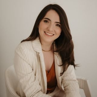 Dra. Caroline De Fraga Bassotto